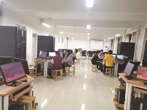 包头职业技术学院计算机与信息工程系 计算机技术开发专业的人才培养与前景展望
